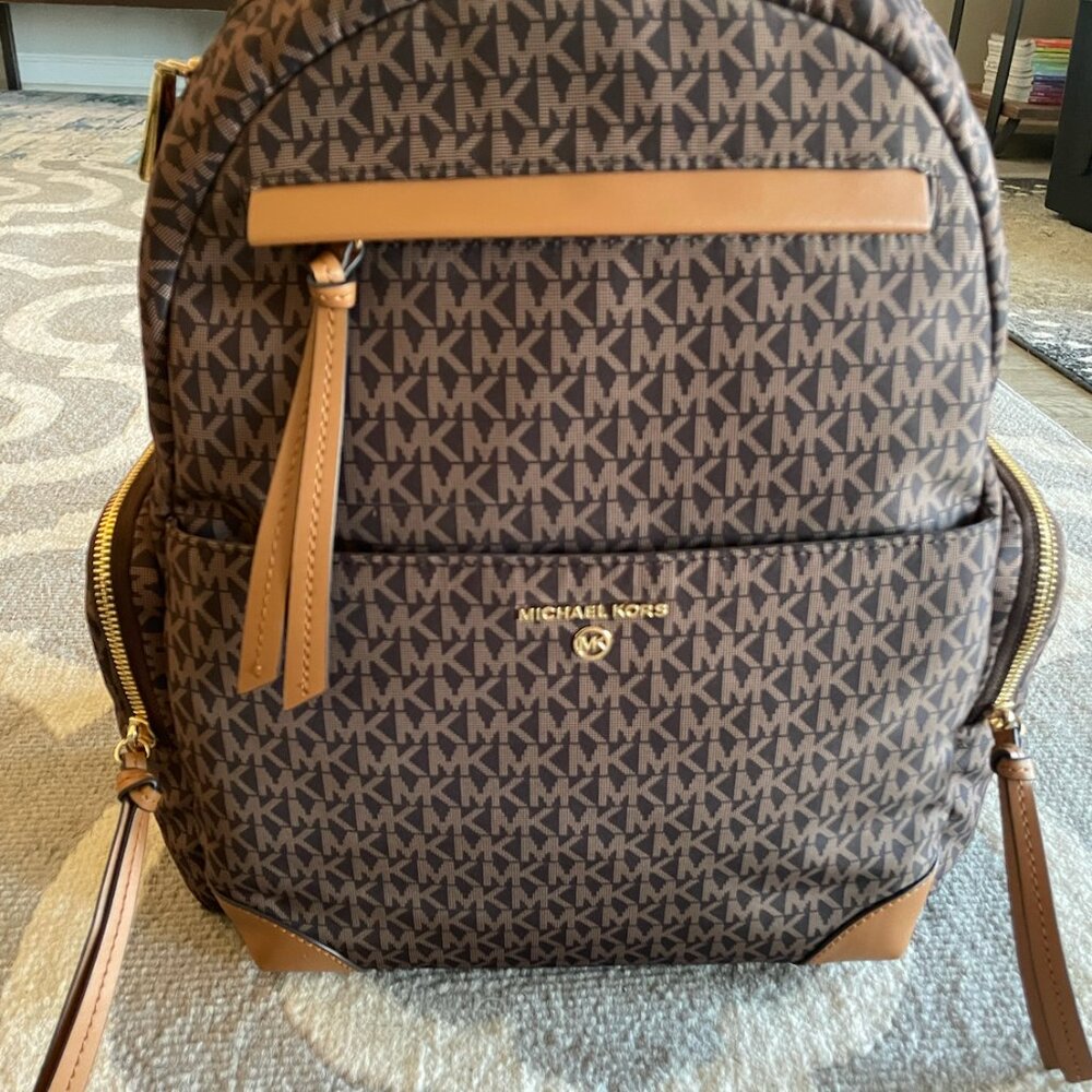 NWT Michael Kors "Prescott" large woven logo backpack - Picture 3 of 6
